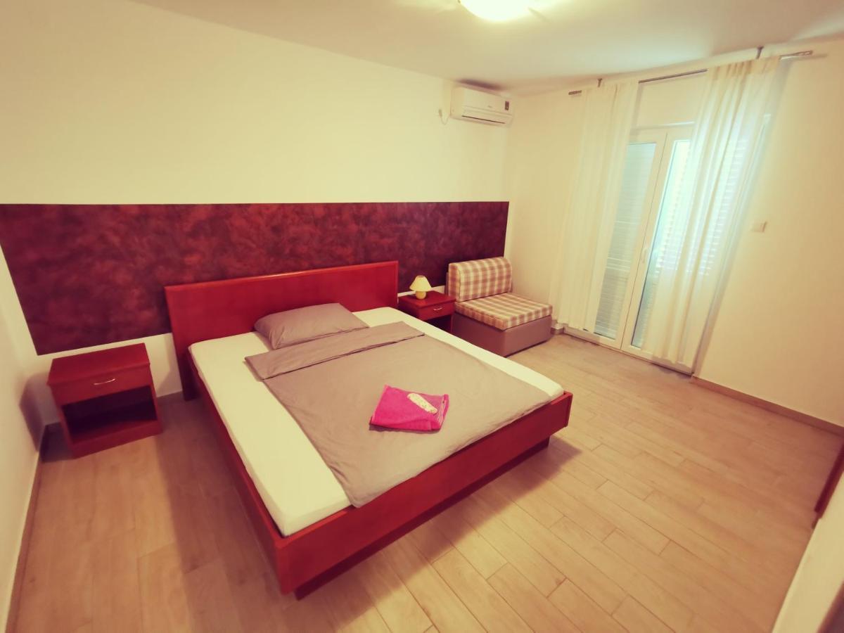 Haus Maro Supetarska Draga Quarto foto
